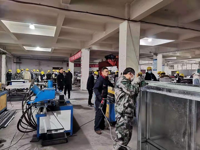 热烈欢迎河南工业大学师生到我司参观学习！
