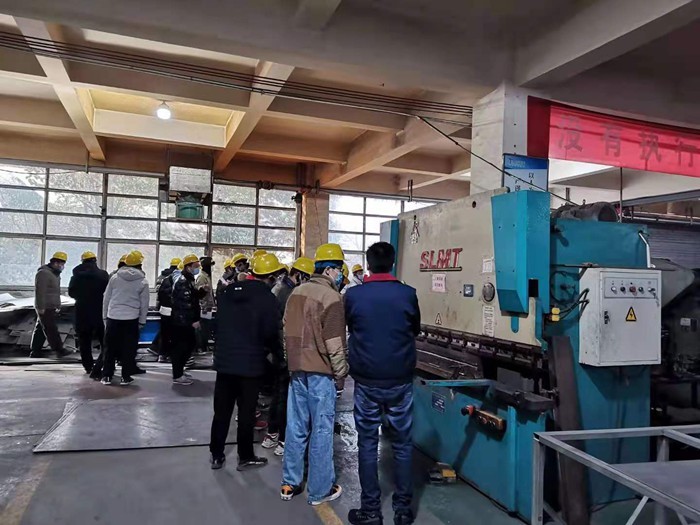 热烈欢迎河南工业大学师生到我司参观学习！